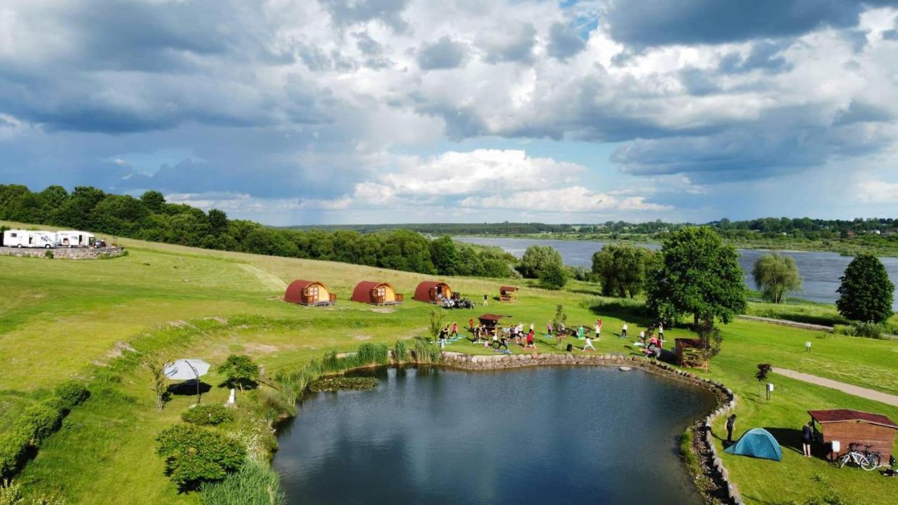 Camp Genys Hotel Jurbarkas Eksteriør billede